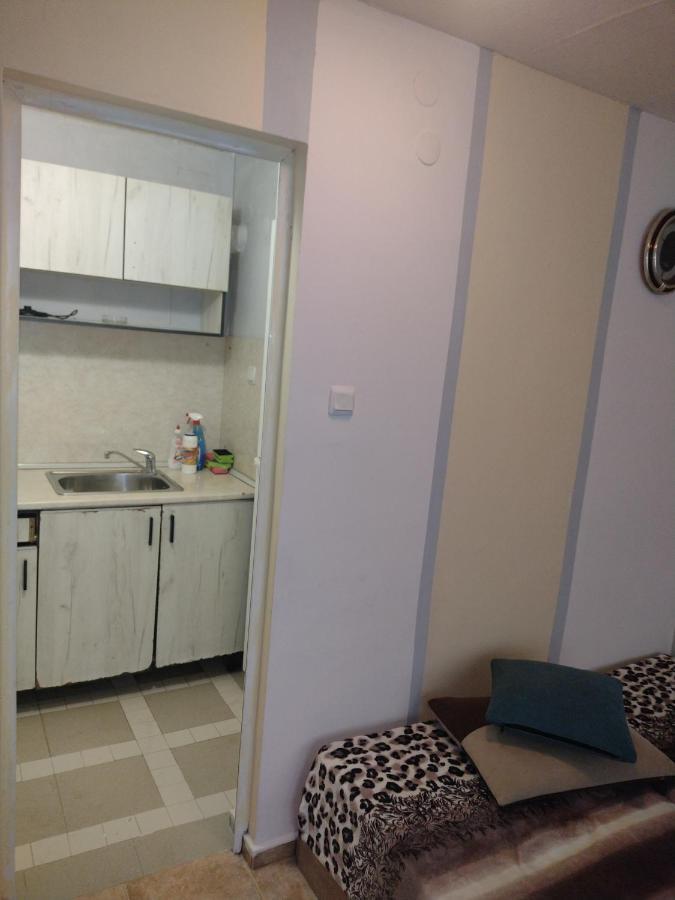 Lider apartment Petr Beron Warna Exterior foto